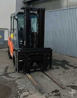 Chariots élévateurs GPL 2016  Toyota TA   02-8FGJF35 3.5t/ 4.3m/ 5000mh/ 4v (10)