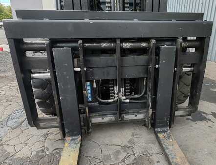 Chariots élévateurs GPL 2016  Toyota TA   02-8FGJF35 3.5t/ 4.3m/ 5000mh/ 4v (21)