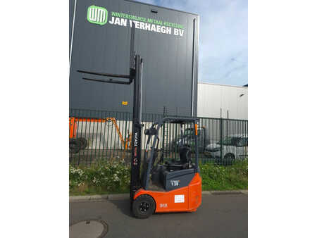 3-wiel elektrische heftrucks 2017  Toyota traigo 1.3 (8)