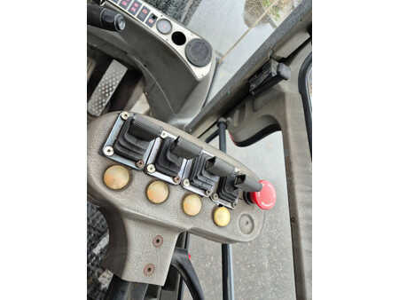 Nestekaasutrukki 2001  Kalmar Gcd 80-9 (15)