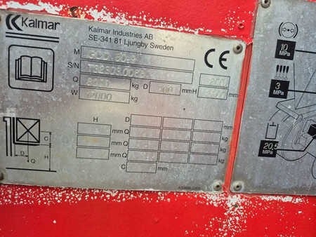 Nestekaasutrukki 2001  Kalmar Gcd 80-9 (16)