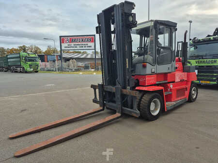 Nestekaasutrukki 2001  Kalmar Gcd 80-9 (2)