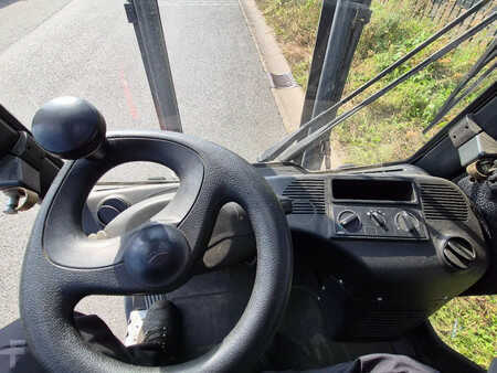 LPG VZV 2015  Linde h16t-01 (12)