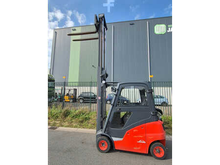 LPG VZV 2015  Linde h16t-01 (9)