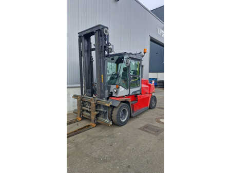 Empilhador diesel 2017  Kalmar DCF 80-9 (1)
