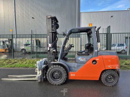 Dieselový VZV 2018  Toyota 40-8fd45n (2)