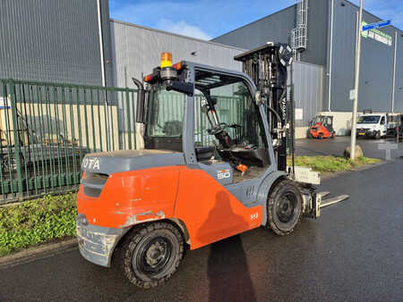 Dieselový VZV 2018  Toyota 40-8fd45n (6)