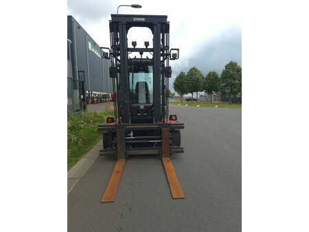 Empilhador diesel 2018  Kalmar dcg 80-9 (12)