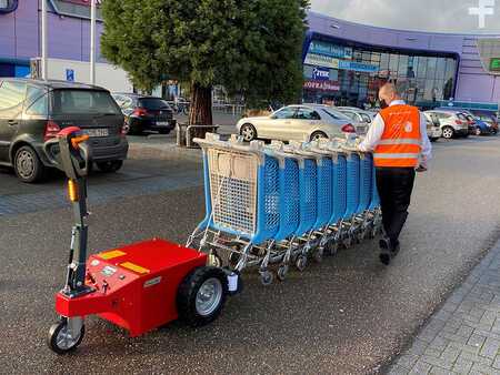 Tahač 2024  [div] winkelwagen mover V-move (demo's) (1)