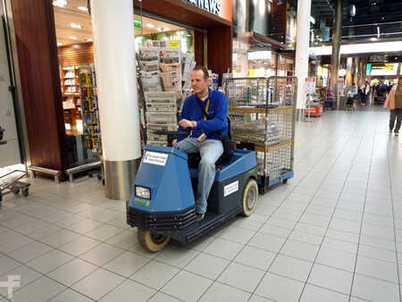 Tahač 2025  [div] V-move 2500 Elektrotrekker (demo's) (3)