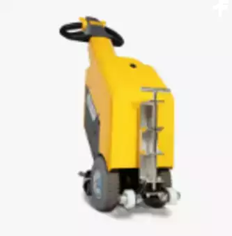 Schlepper 2024  Master Mover SM100 Tow (1)
