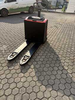 Elektromos emelőkocsik 2020  Toyota LWE180 (3)