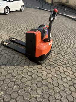 Elektromos emelőkocsik 2020  Toyota LWE180 (4)