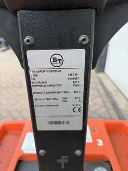 Niederhubwagen 2011  BT lwe130 (6)