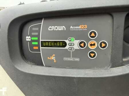 Hochhubwagen 2015  Crown ES 4000 (7)