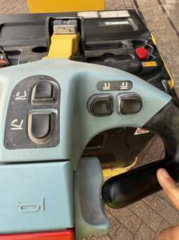 Ruční vysokozdvižný vozík 2011  Hyster s1.2c (7)