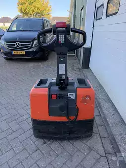 Electric Pallet Trucks 2019  BT lwe 130 (2)