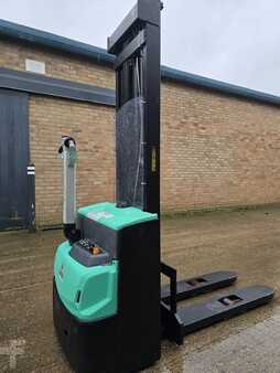 Magasemelésű béka 2020  Mitsubishi SBP10  (1)