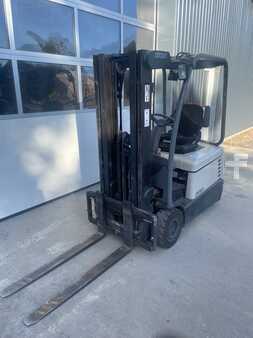 Eléctrico - 3 rodas 2008  Crown SC4220-1,8 (9)