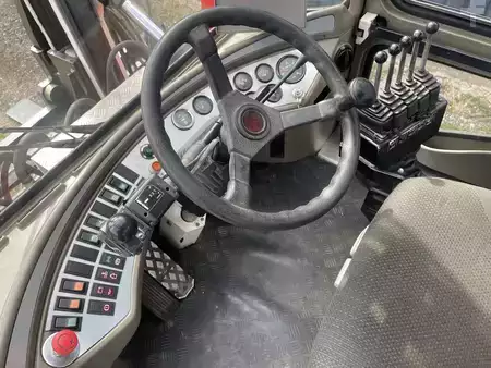 Carrelli elevatori diesel 2004  Svetruck 1260 (8)