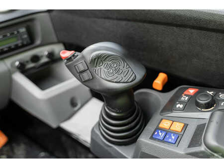 Manipulador fijo 2024  Manitou MLT 850-145 V (23)