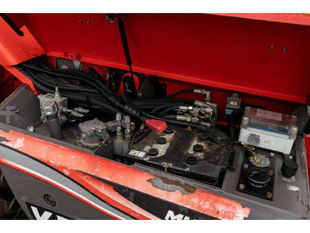 Chariots téléscopiques fixes 2015  Manitou MLT 629 (14)