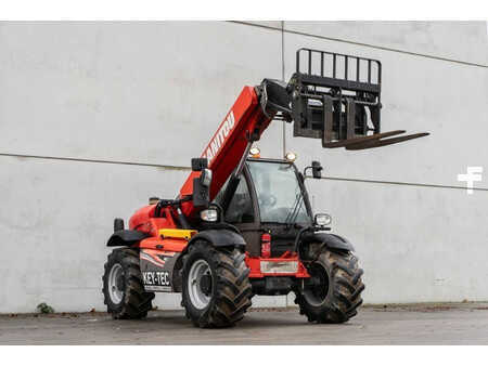 Chariots téléscopiques fixes 2015  Manitou MLT 629 (3)