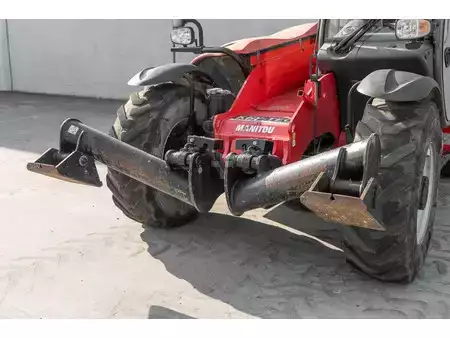 Teleskoplæsser (fast) 2019  Manitou MT 1135 (9)