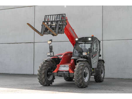 Telescopic forklift rigid 2024  Manitou MT 935 (1)