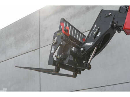 Telescopic forklift rigid 2024  Manitou MT 935 (9)