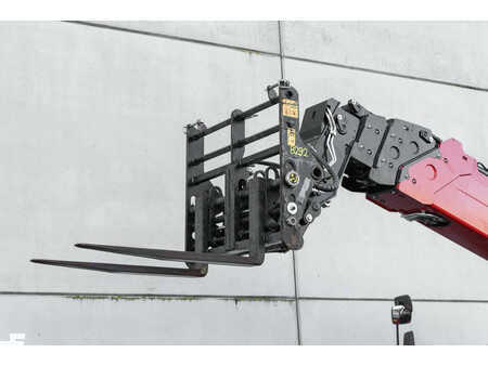 Telescopic forklift rigid 2022  Manitou MT 1840 (9)