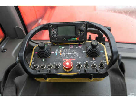 Wózki teleskopowe sztywne 2015  Manitou MRT 2150 Plus Privilege (15)