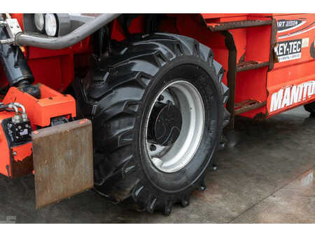 Wózki teleskopowe sztywne 2016  Manitou MRT 2150 Plus (11)