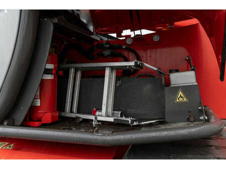 Wózki teleskopowe sztywne 2016  Manitou MRT 2150 Plus (16)