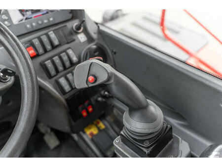 74312_C108-19.jpg?v=1765878140