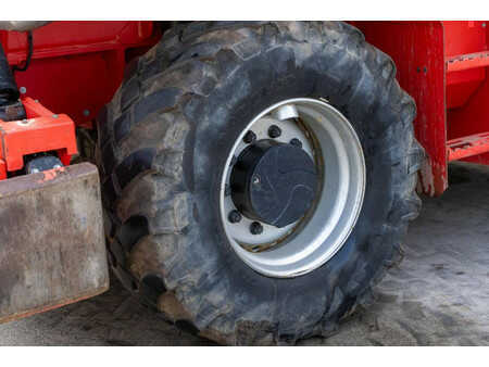 Wózki teleskopowe sztywne 2019  Manitou MRT 2150 Plus Privilege (6)