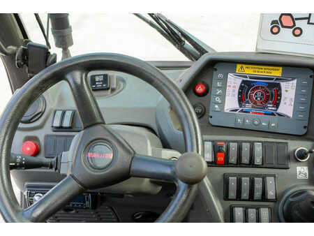 Wózki teleskopowe sztywne 2019  Manitou MRT 2150 Plus Privilege (8)