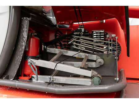 Teleskoptruck fast bom 2018  Manitou MRT 3050+ (16)