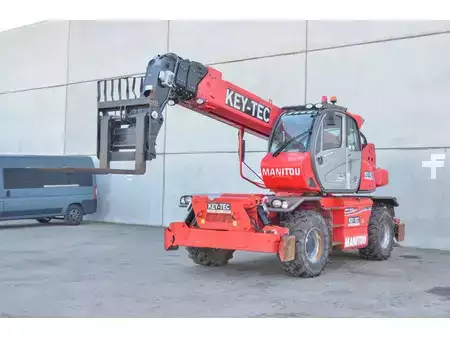 Verreikers (vast) 2019  Manitou MRT 2550 (1)