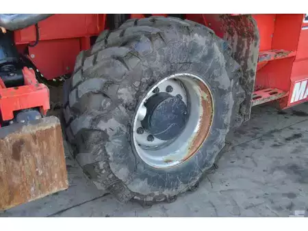 Verreikers (vast) 2019  Manitou MRT 2550 (8)