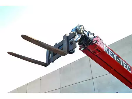Verreikers (vast) 2019  Manitou MRT 2550 (16)