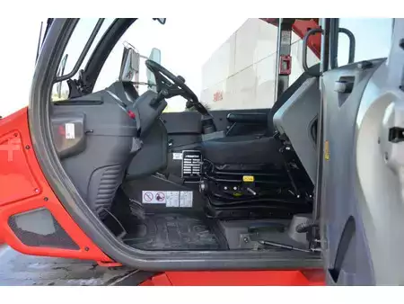 Verreikers (vast) 2019  Manitou MRT 2550 (5)