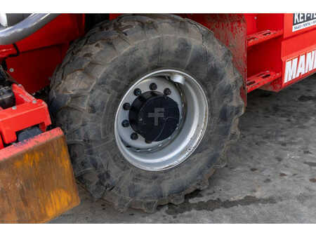 Wózki teleskopowe sztywne 2021  Manitou MRT 2150 Plus Privilege (8)