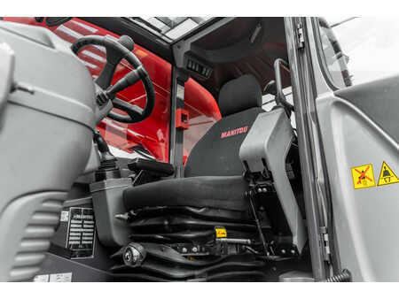 Wózki teleskopowe sztywne 2021  Manitou MRT 2550 (16)