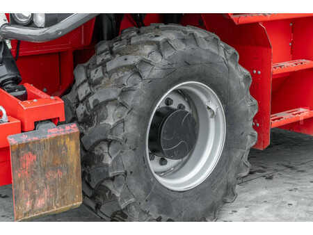 Wózki teleskopowe sztywne 2021  Manitou MRT 2550 (10)