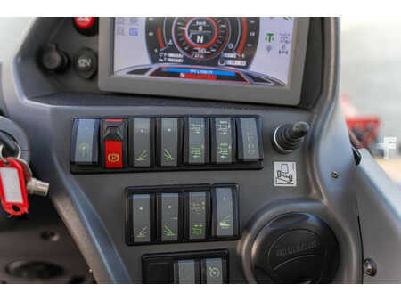 Wózki teleskopowe sztywne 2021  Manitou MRT 3050+ (14)