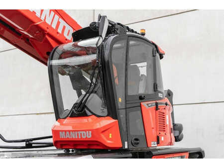 Wózki teleskopowe sztywne 2023  Manitou MRT 2260 (12)