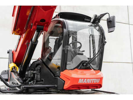 Wózki teleskopowe sztywne 2023  Manitou MRT 2260 (13)