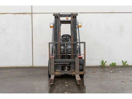 Wózki widłowe diesel 2017  Manitou MI 30 D (2)