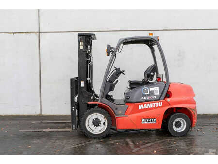 Wózki widłowe diesel 2017  Manitou MI 30 D (4)